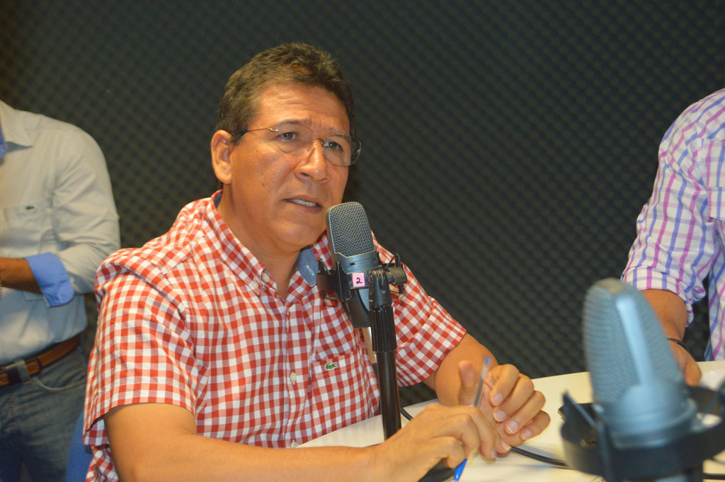 Alcalde en la radio  (1)