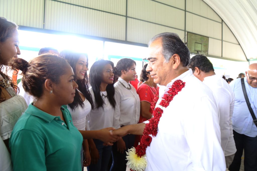 BENEFICIA HÉCTOR ASTUDILLO A LOS HABITANTES DE CRUZ GRANDE Y COPALA1