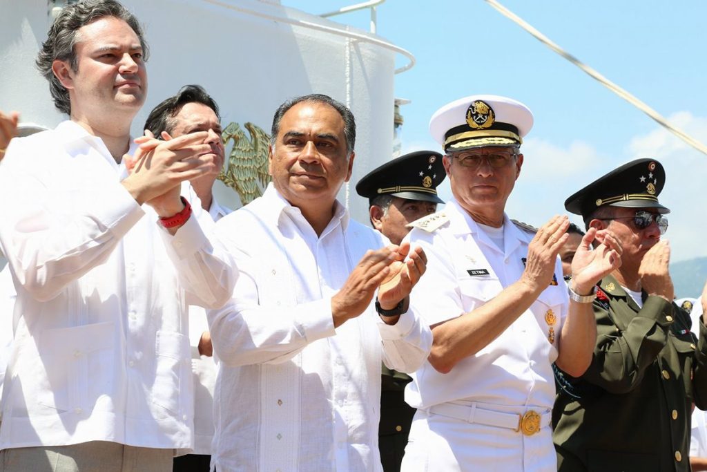 preside-hector-astudillo-ceremonia-de-bienvenida-del-buque-escuela-cuauhtemoc-en-acapulco2