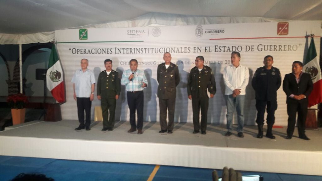 hector-astudillo-y-salvador-cienfuegos-evaluan-operativos-de-seguridad1