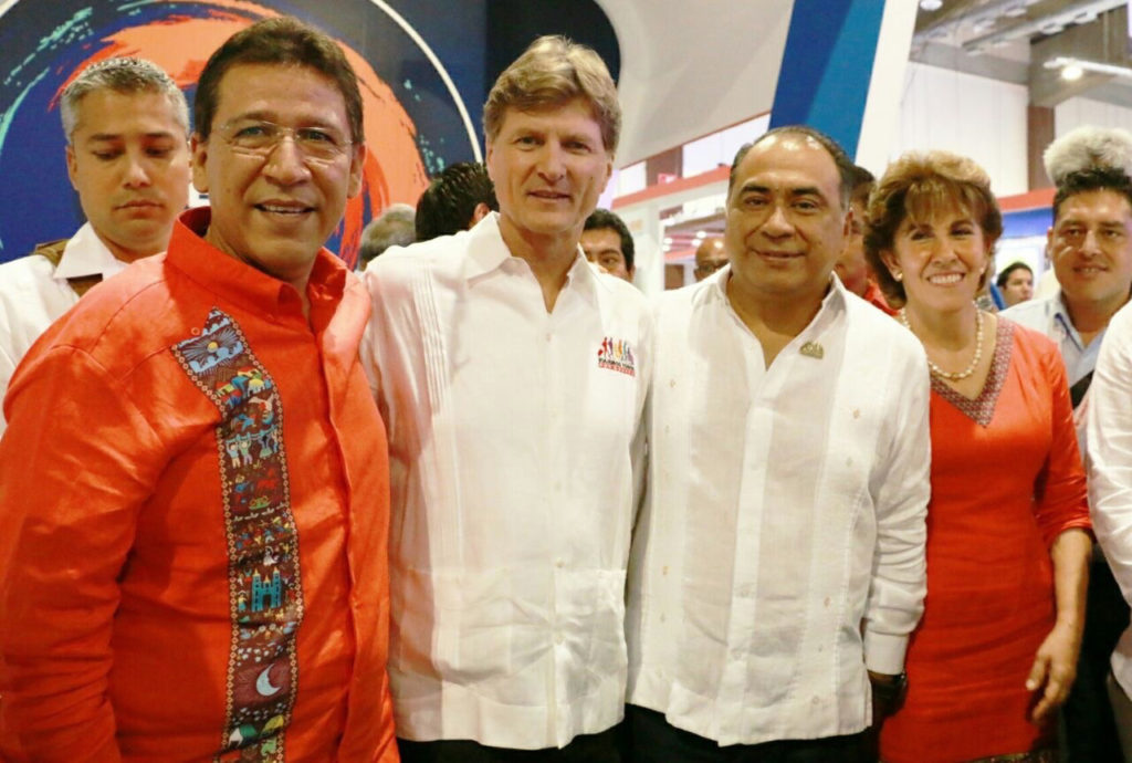 Participación en tianguis (1)