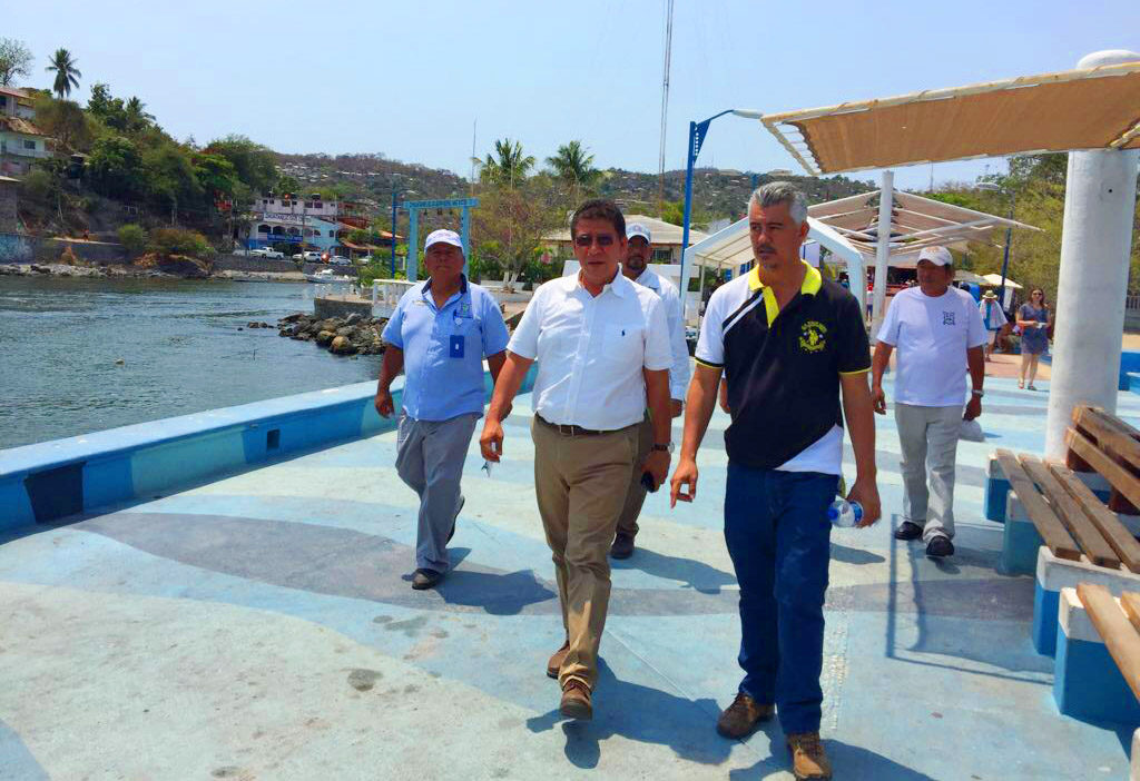 Visita alcalde GGB muelle (1)