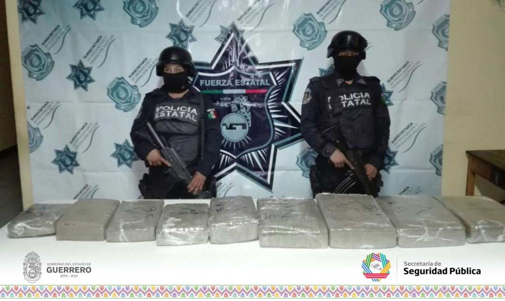 ASEGURA POLICÍA ESTATAL EN ZIHUATANEJO 33 KILOGRAMOS DE PRESUNTA MARIHUANA (1)