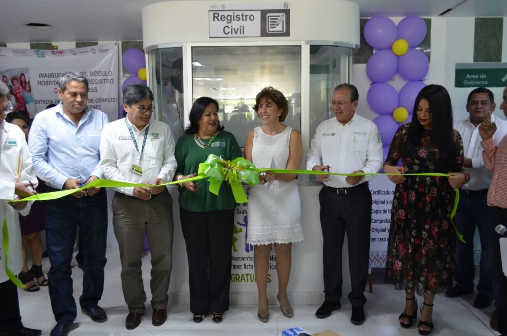 MERCEDES CALVO INAUGURÓ UN MÓDULO DEL REGISTRO CIVIL EN EL HOSPITAL DEL IMSS DE CHILPANCINGO (2)