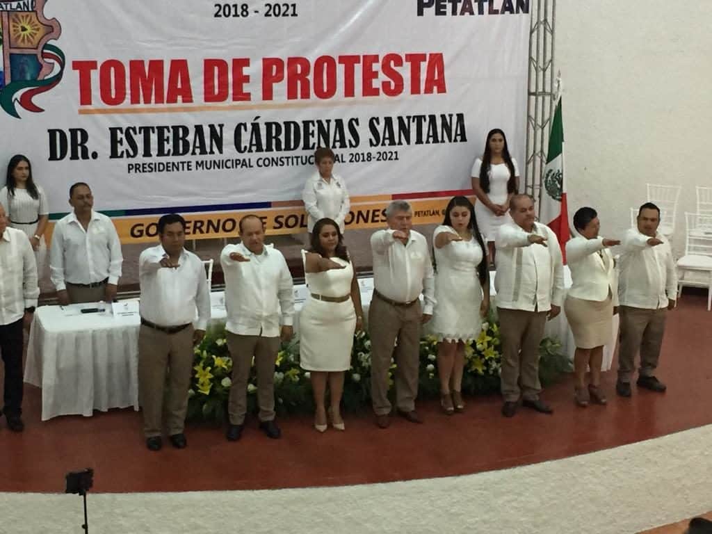 toma de protesta esteban cardenas peta