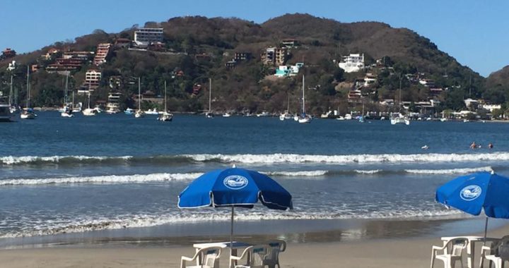 CONTINÚA MAR DE FONDO EN LAS COSTAS DE GUERRERO