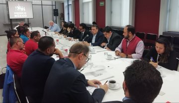 Ángel Aguirre, Andres Manuel Lopez Obrador e Iñaky Blanco sabían de nexos de Abarca y el narco; ayer se reunieron con padres de los 43