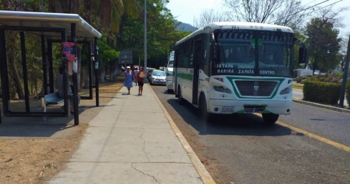 Disminuye un 50 por ciento la actividad para transportistas con el inicio de vacaciones