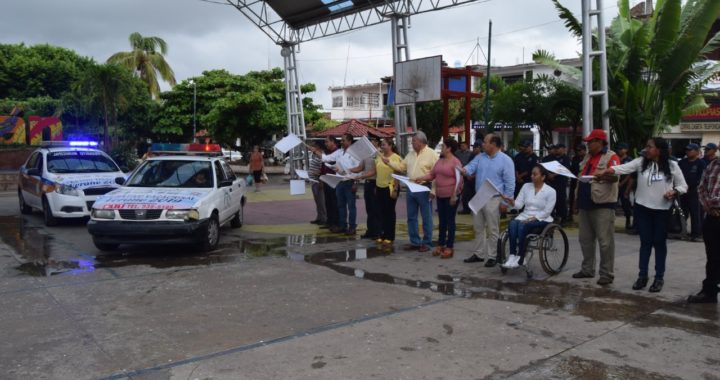 EL PRESIDENTE ESTEBAN CÁRDENAS SANTANA DA EL BANDERAZO EN PETATLÁN AL OPERATIVO VACACIONAL “VERANO 2019”