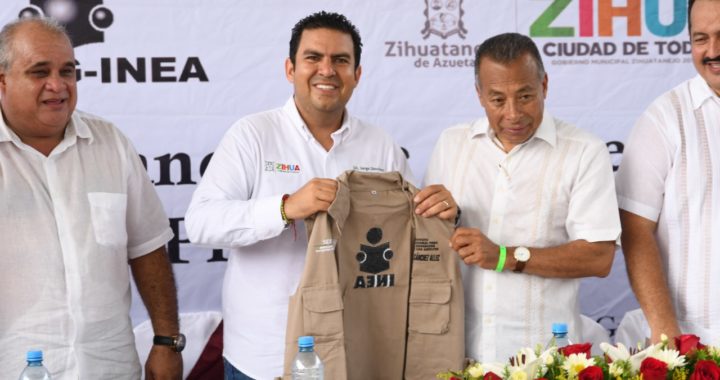 Reconoce alcalde JSA trabajo del IEEJAG en beneficio de jóvenes y adultos de Zihuatanejo