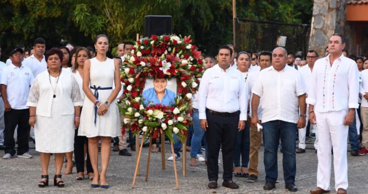 Presidente Jorge Sánchez Allec encabeza homenaje póstumo a Edgar Alberto Nava López