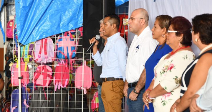 Gobierno que encabeza Jorge Sánchez inaugura Feria de Regreso a Clases