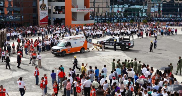 SE REALIZA MACROSIMULACRO EN GUERRERO PARA CONMEMORAR LOS SISMOS DEL 19 DE SEPTIEMBRE DE 1985 Y 2017