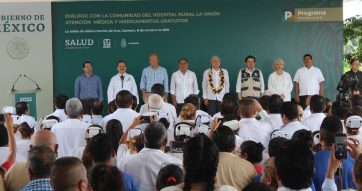 Crescencio Reyes encabeza recibimiento del presidente Andrés Manuel López Obrador en el Hospital Rural IMSS Bienestar de La Unión