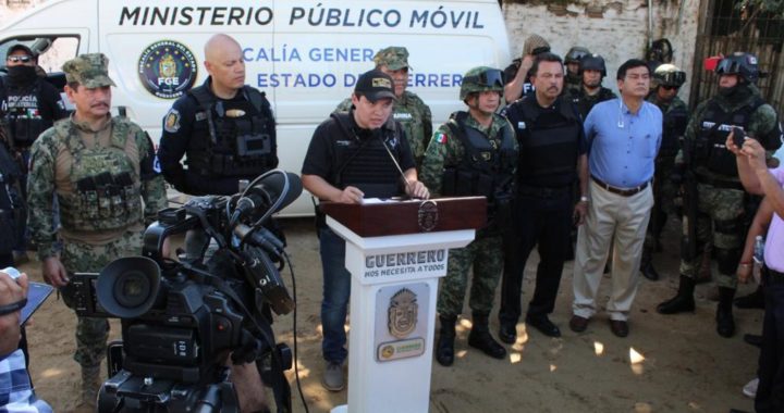 AUTORIDADES QUE INTEGRAN LA MESA DE COORDINACIÓN PARA LA CONSTRUCCIÓN DE LA PAZ RESTABLECIERON EL ORDEN Y LA SEGURIDAD EN EL POBLADO DE XALTIANGUIS.