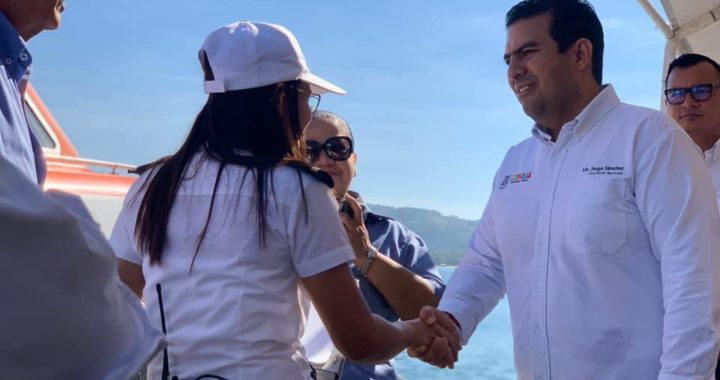 Comenzó el arribo de cruceros a Zihuatanejo