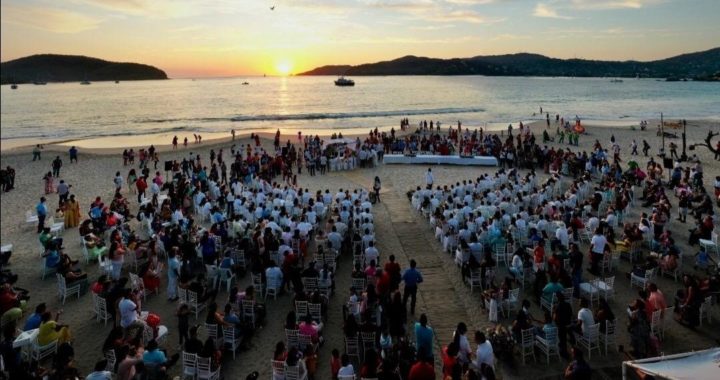 Ayuntamiento realizó boda colectiva gratuita en beneficio de más de 100 parejas