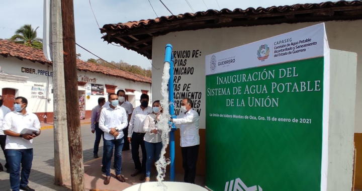 Gobernador Héctor Astudillo y síndico Bany López inauguran obra del Sistema de Agua Potable en cabecera municipal de La Unión