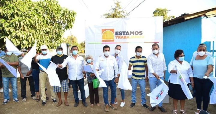 Presidente Jorge Sánchez lleva más agua potable a colonia Los Reyes