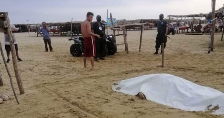 Rescatan cuerpo de turista ahogado en Barra de Coyuca