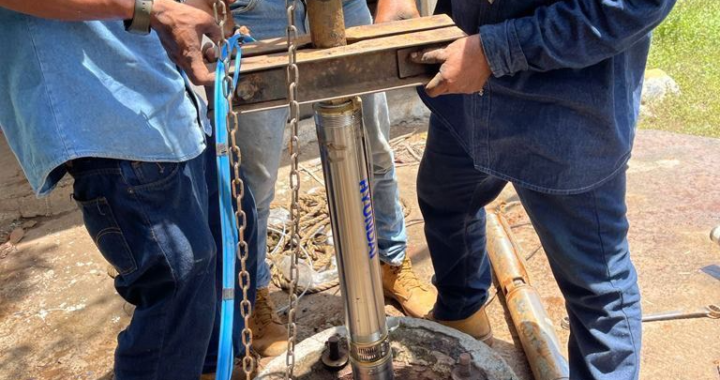 CAPAZ restablece servicio de agua potable a 2500 habitantes en Barrio Nuevo