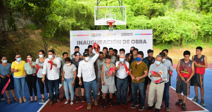 Jorge Sánchez inauguró cancha techada en el Fovissste