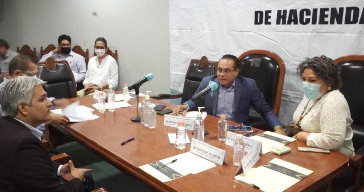 Aprueba Comisión de Hacienda dictamen que permite a ayuntamientos solicitar préstamos