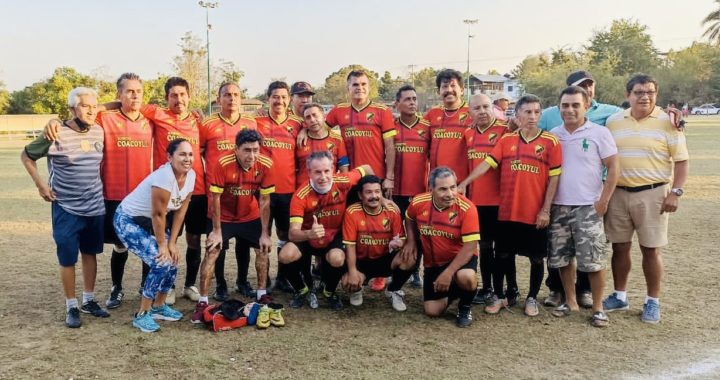 DEPORTIVO COACOYUL BICAMPEÓN EN EL FUTBOL DE SUPER MASTER PLUS!