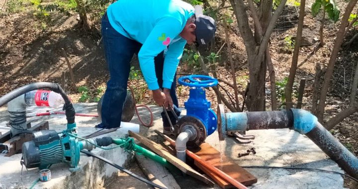 CAPAZ mejora suministro de agua a la colonia Aeropuerto