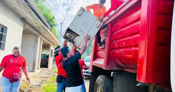 Servicios Públicos refuerza acciones por un Zihuatanejo más limpio y saludable