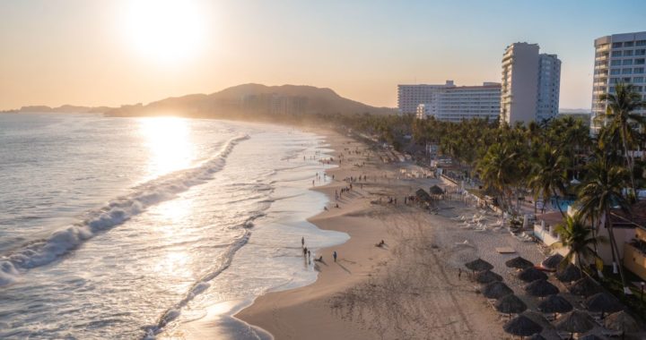 Hoteles de Ixtapa y Zihuatanejo son destacados en importantes revistas especializadas en turismo.