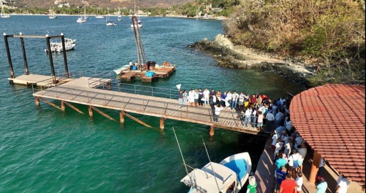 Presidente Jorge Sánchez Allec da inicio a la construcción del muelle de playa Las Gatas.