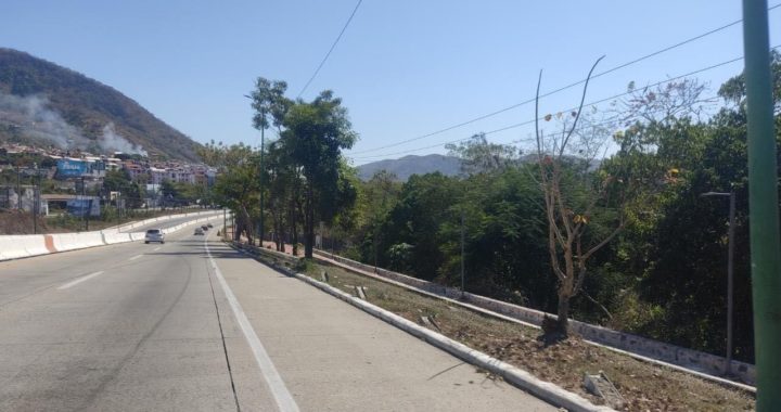 Necesario crear carril de desaceleración en acceso a El Limón