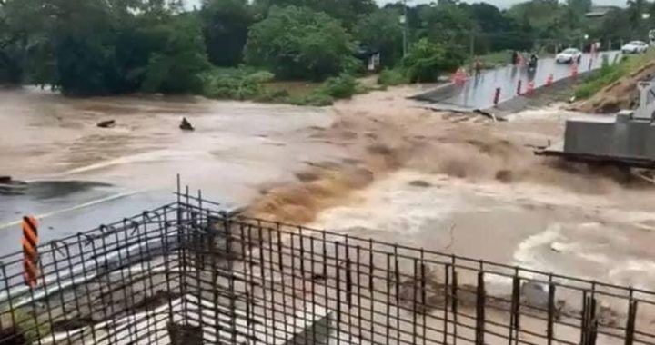 Tormenta Tropical «Max» Causa Devastación en Tecpan y parte de la Costa Grande de Guerrero