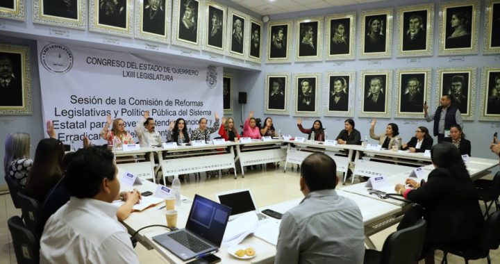 DESARROLLAN CUARTA SESIÓN DE LA COMISIÓN DE REFORMAS LEGISLATIVAS PARA ERRADICAR LA VIOLENCIA CONTRAS LAS MUJERES